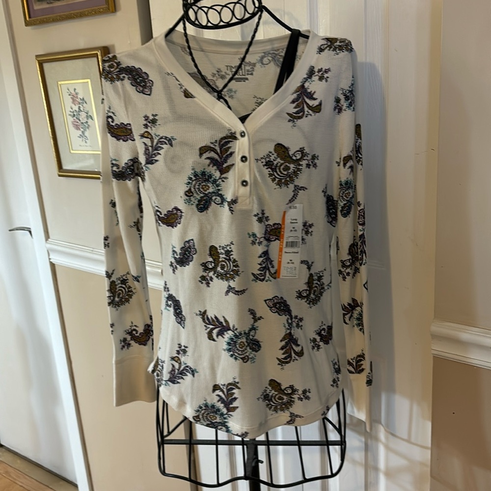 Time &Tru long sleeve woman size M